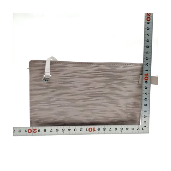 Louis Vuitton PEPPER EPI ROCHELLE BELT BAG - Picture 13 of 17